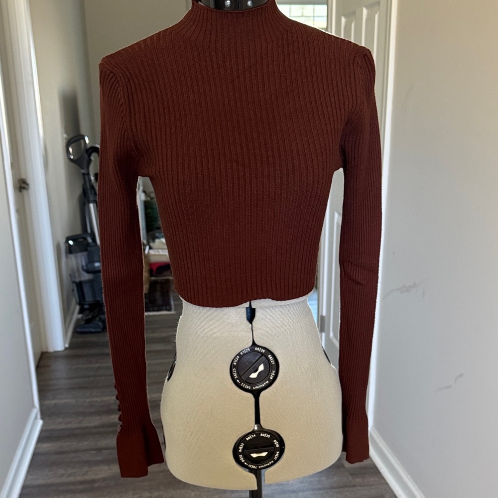 Elegant Brown Ribbed Women's Top